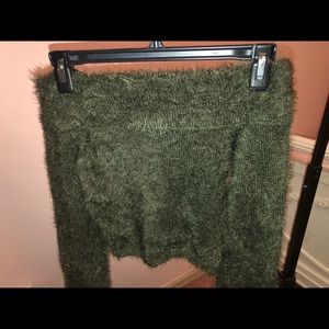 Sweater off the shoulder NWOT